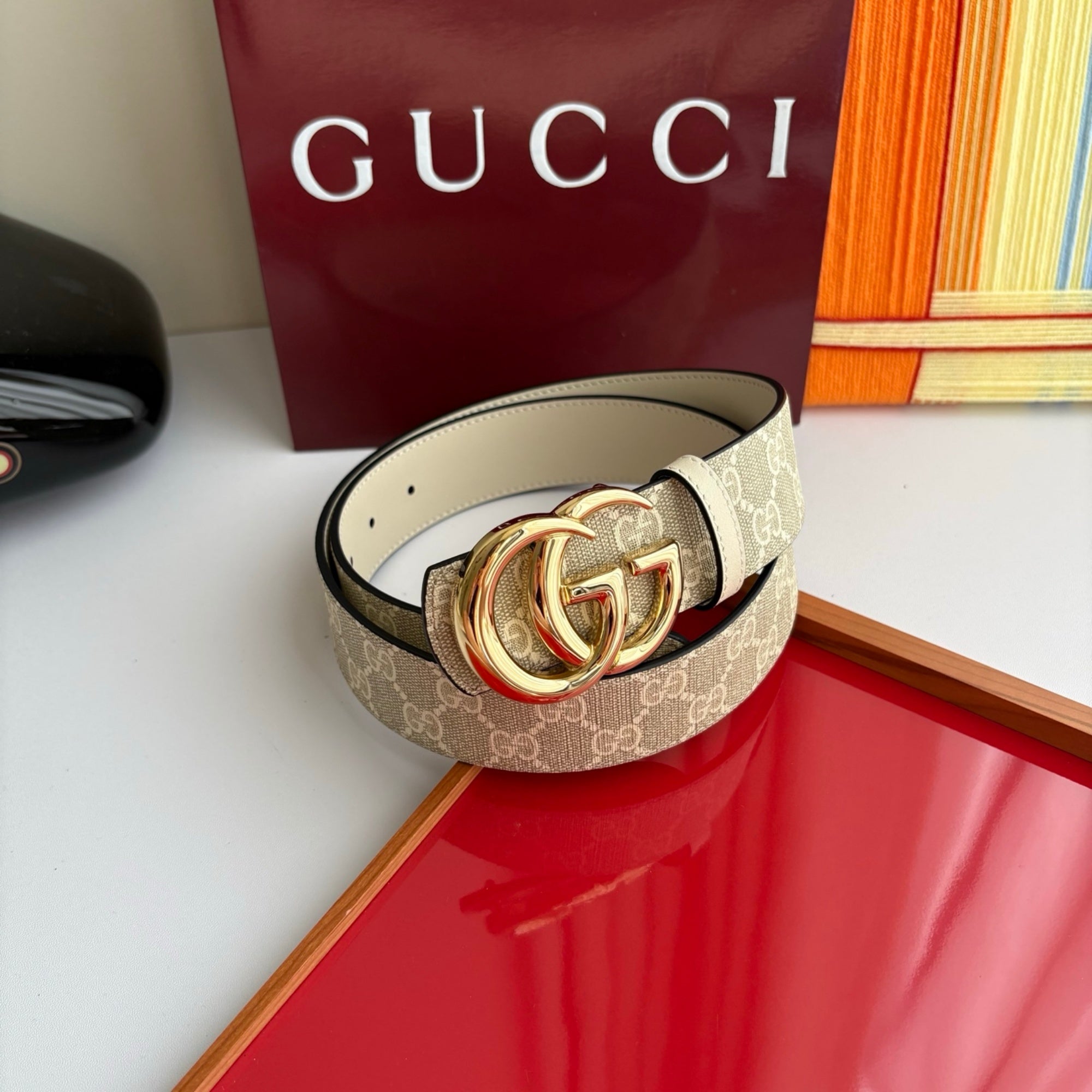 Gucci Men's Leather Belt – 4.0cm Wide