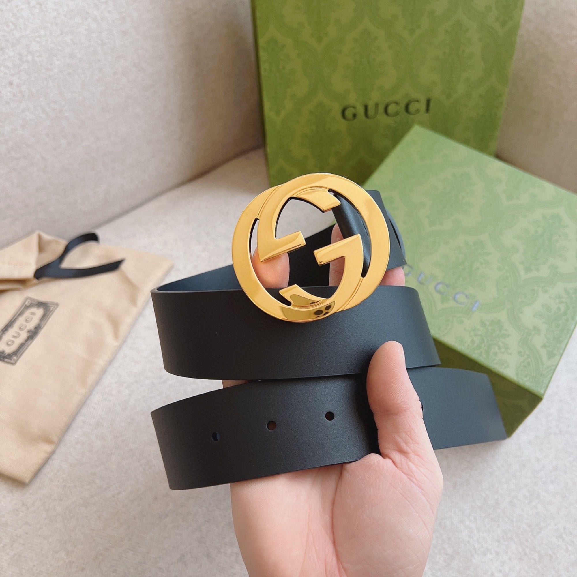 Gucci Men's Leather Belt – 3.8cm Width