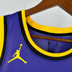 Lakers Jersey #77 — Dončić