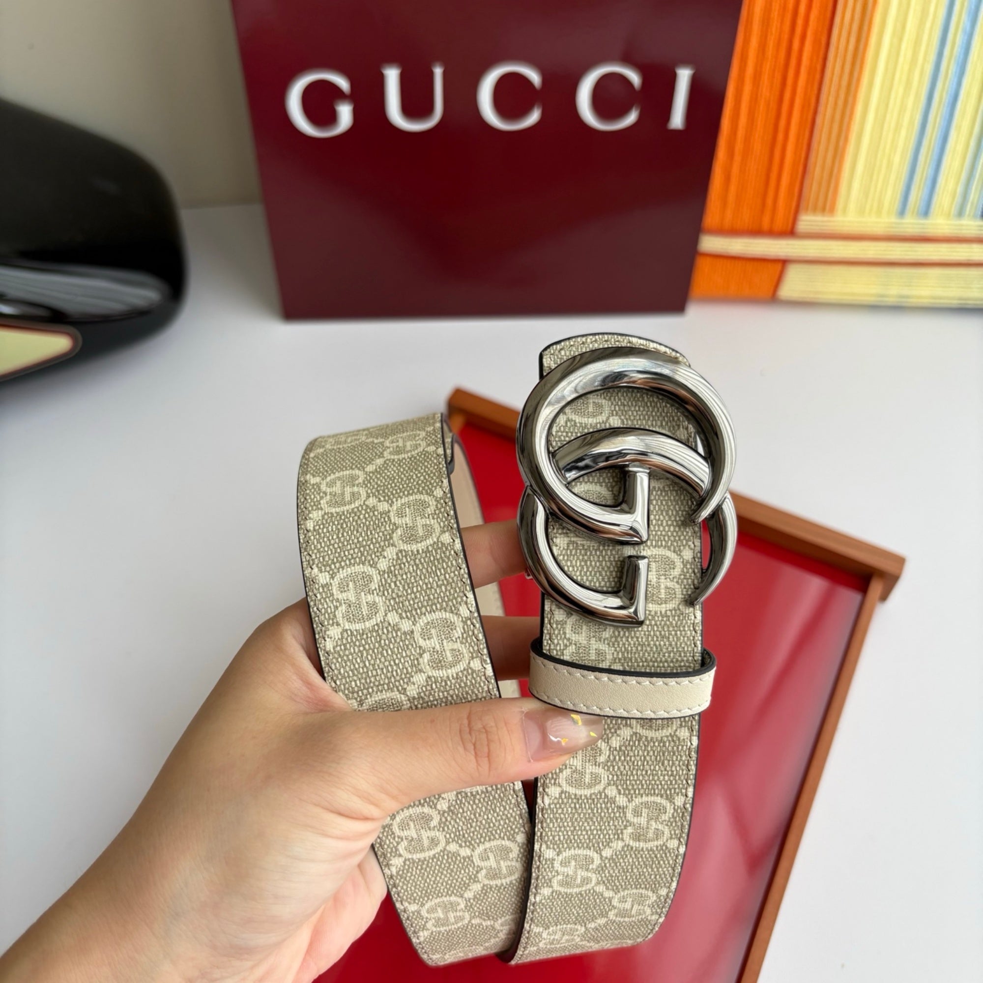 Gucci Men's Leather Belt – 4.0cm Wide