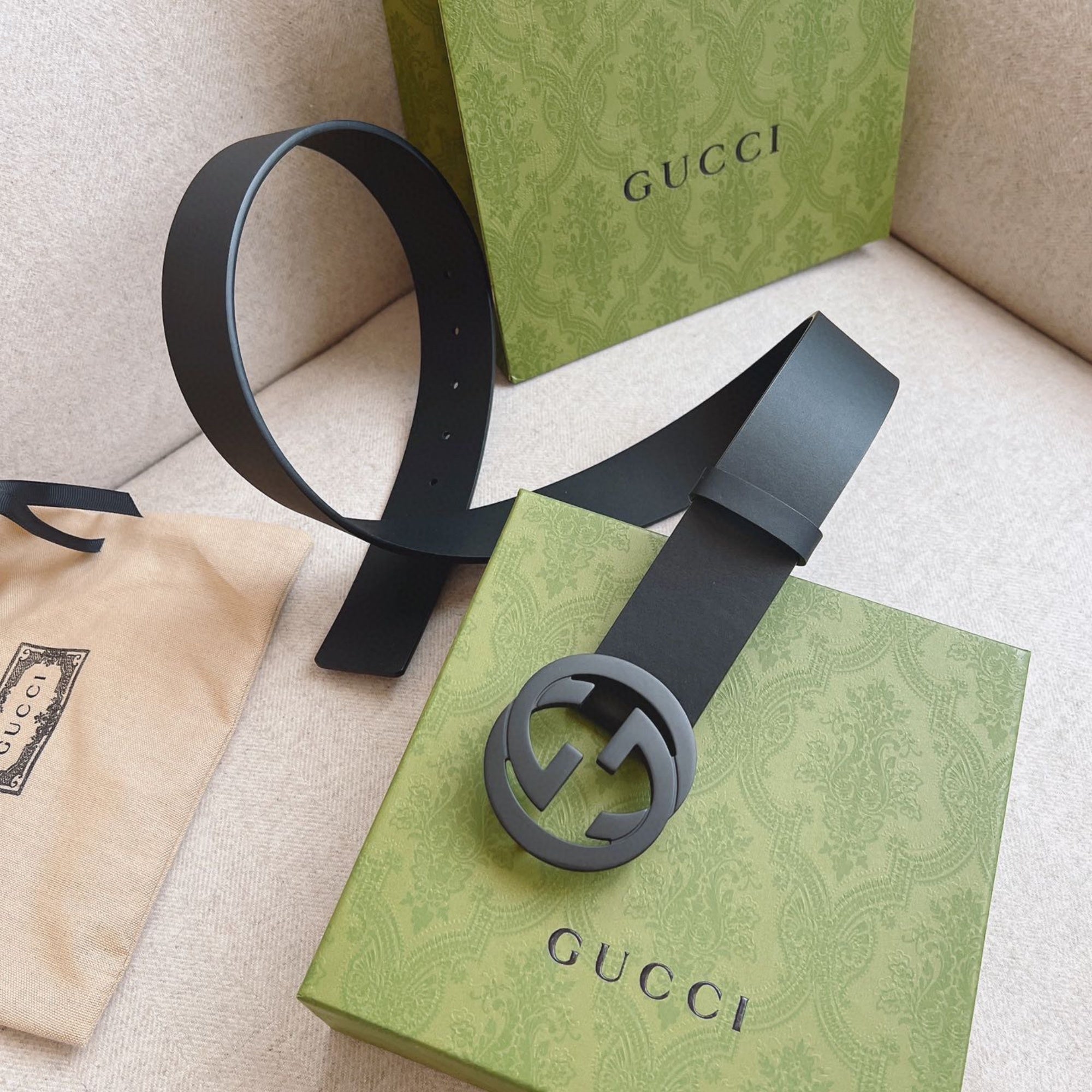 Gucci Men's Leather Belt – 3.8cm Width