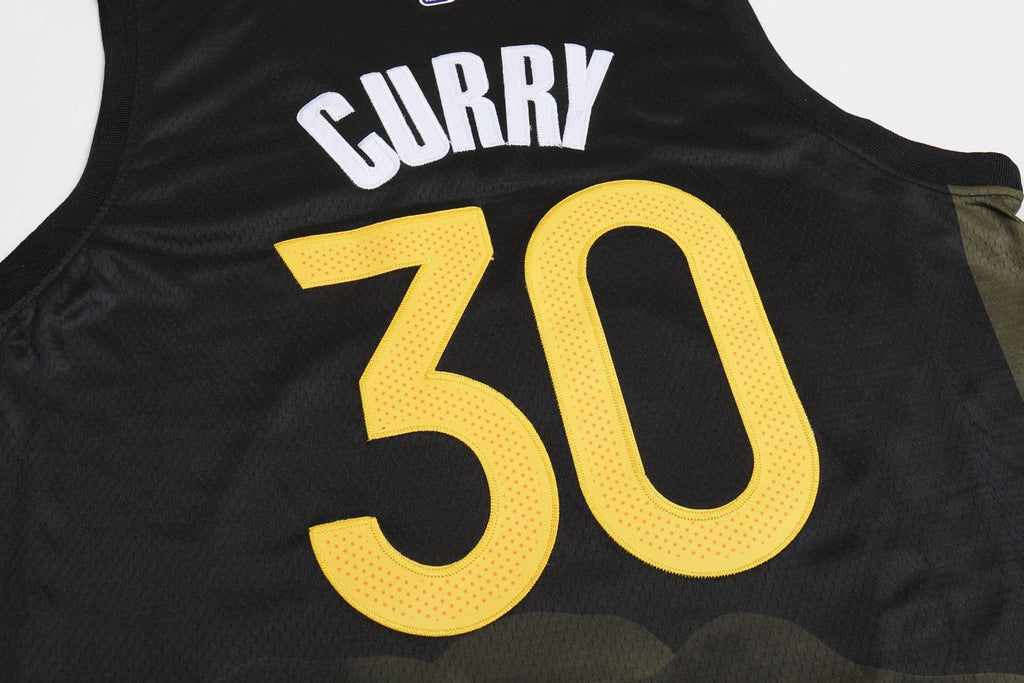Golden State Warriors — Curry #30
